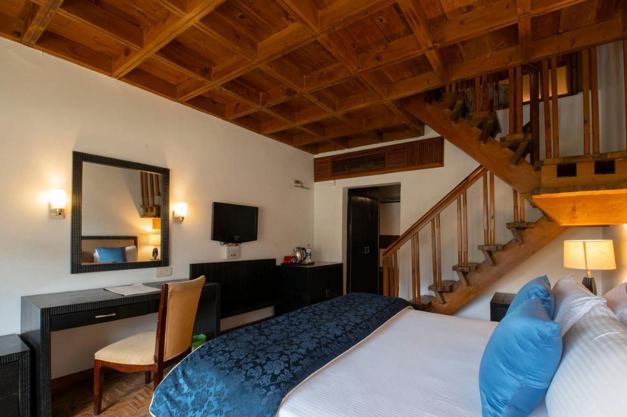 Mastiff Grand Manali Resort エクステリア 写真