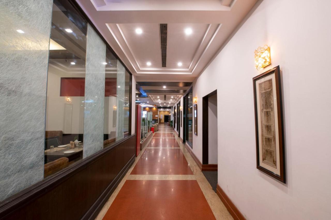Mastiff Grand Manali Resort エクステリア 写真